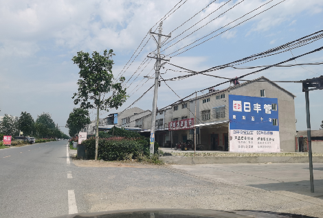 东兰如何能保证墙体广告的醒目性？